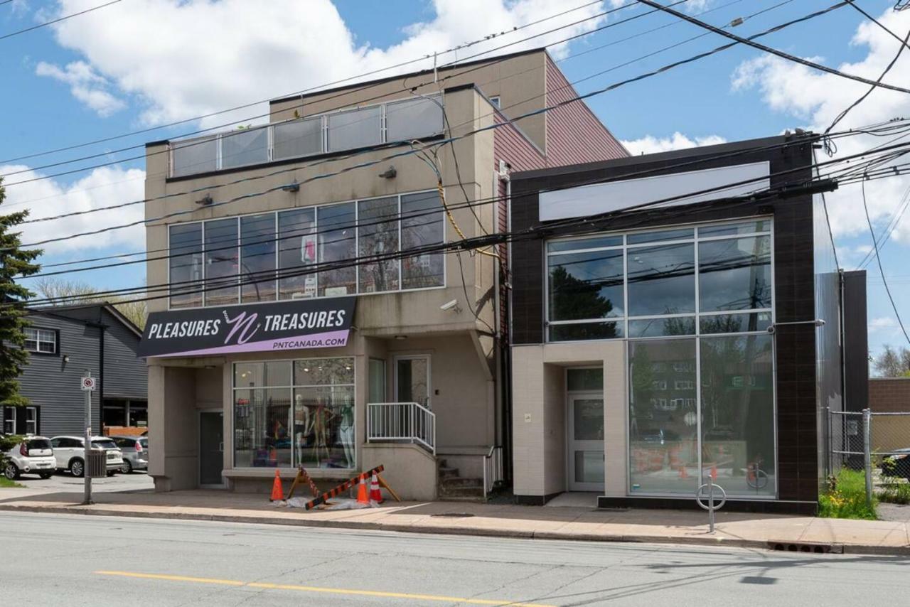 Captivating Quinpool Loft With Massive Terrace Apartamento Halifax Exterior foto